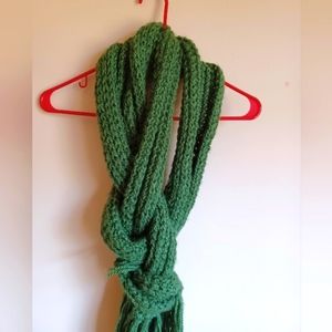 CROCHET HAND MADE LONG SCARF, GREEN COLOR